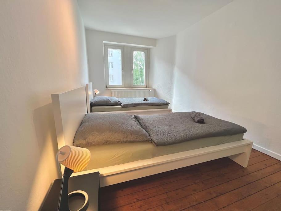 5 Betten Wohnung Vahrenwald-List Hannover Esterno foto